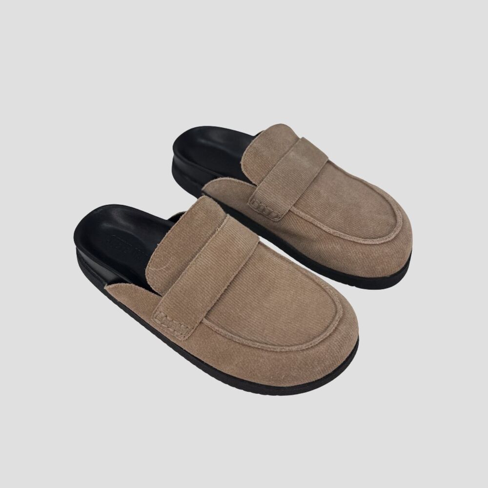 Steve Madden Skipper Womens Clogs Beige Leather Corduroy Flat Slip On US 7.5 M